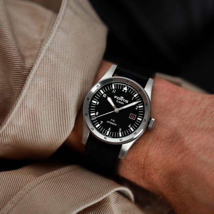 Fortis Flieger F-41 Automatic Black Watch F4220018 Image 2