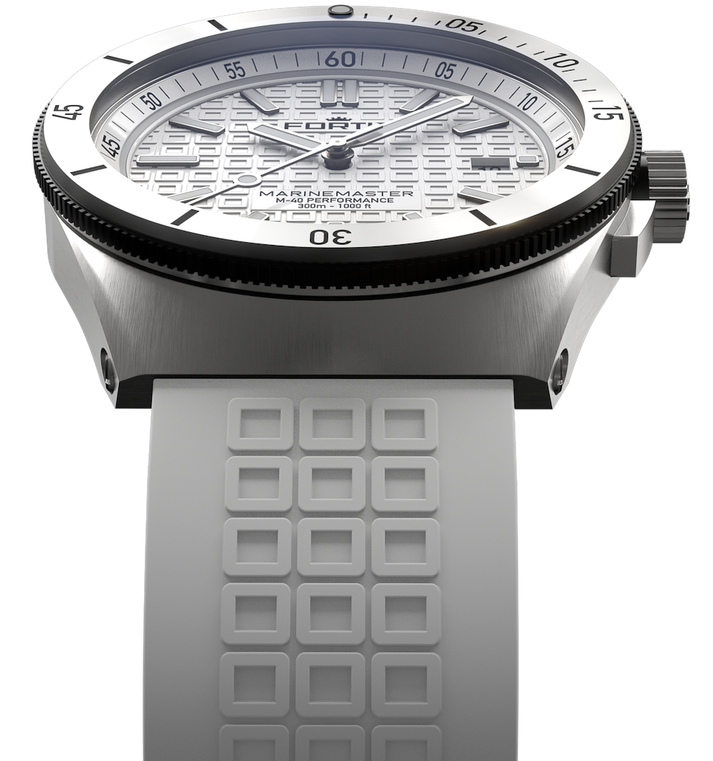Fortis Marinemaster M-40 Snow White Watch F8120009 Image 7