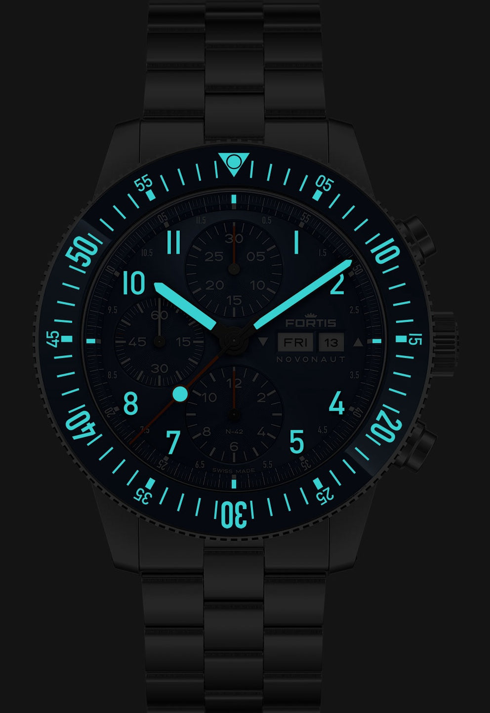 Fortis Novonaut N-42 Cobalt Blue Edition Bracelet Watch F2040012 Image 2