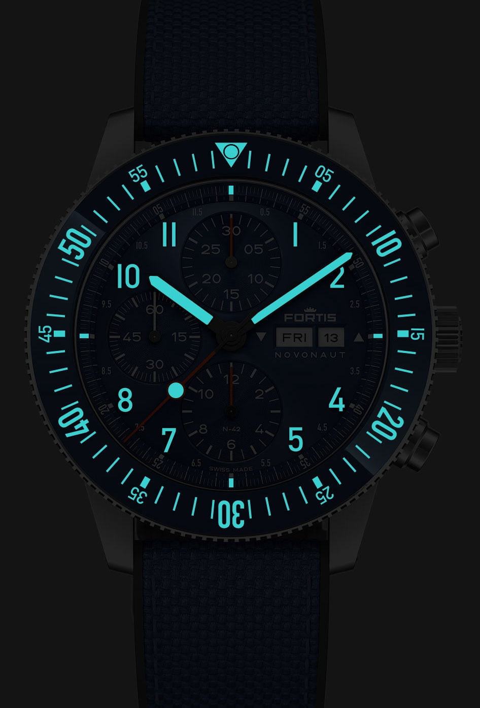 Fortis Novonaut N-42 Cobalt Blue Edition Watch F2040013 Image 2