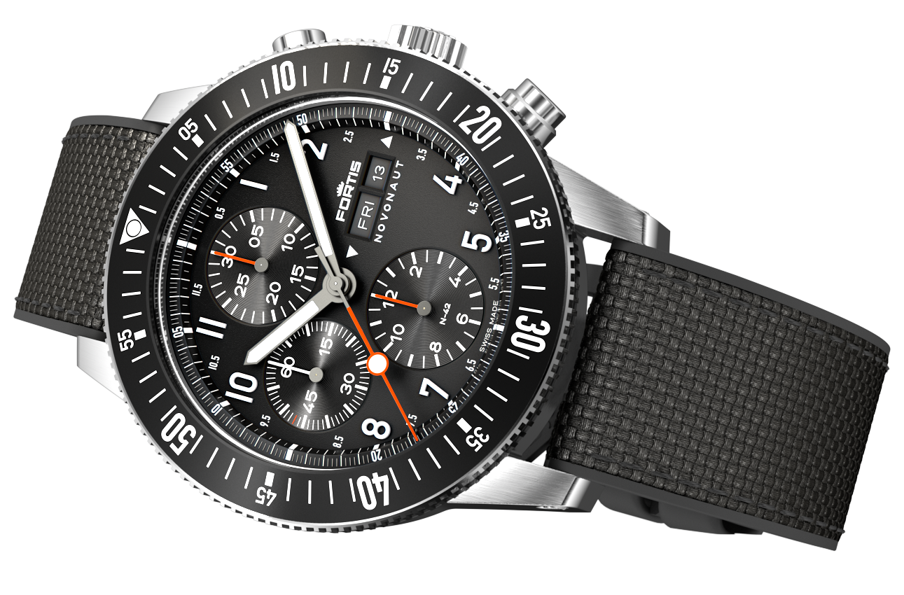 Fortis Novonaut N-42 Legacy Edition Watch F2040009 Image 4