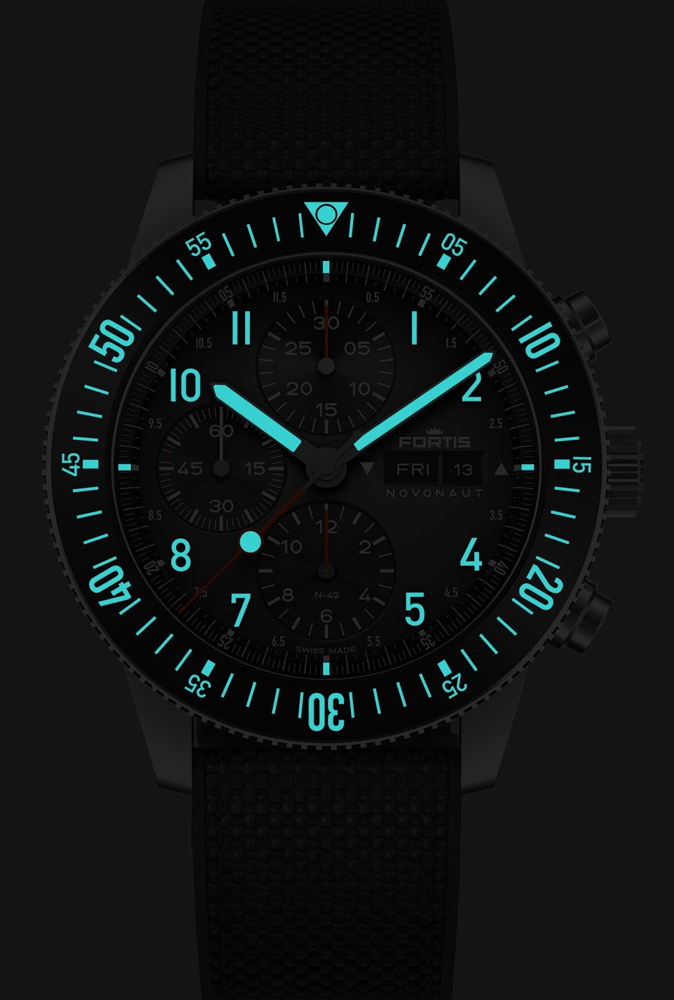 Fortis Novonaut N-42 Legacy Edition Watch F2040009 Image 5