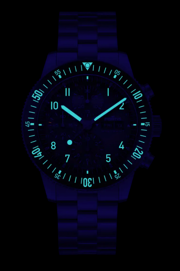 Fortis Novonaut N-42 Titanium Legacy Watch F2040017 Image 3