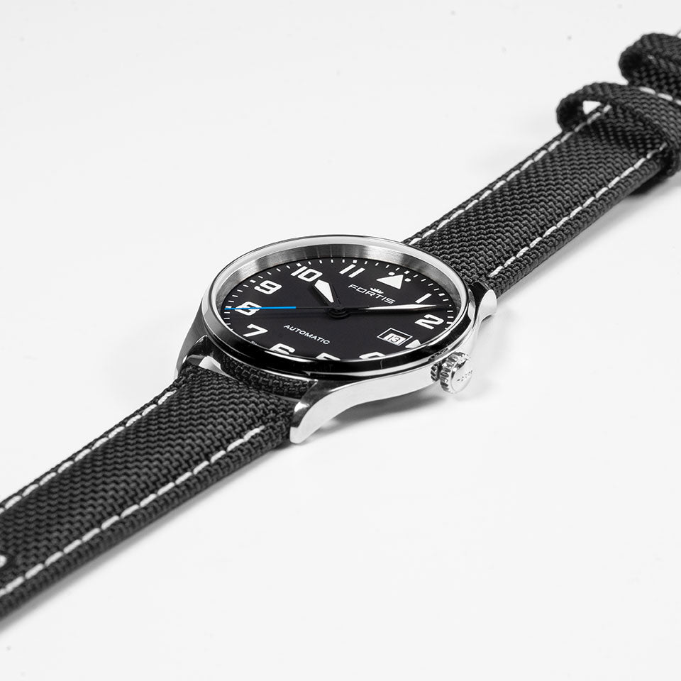 Fortis Watch Pilot Classic Date D F6420008 Image 5