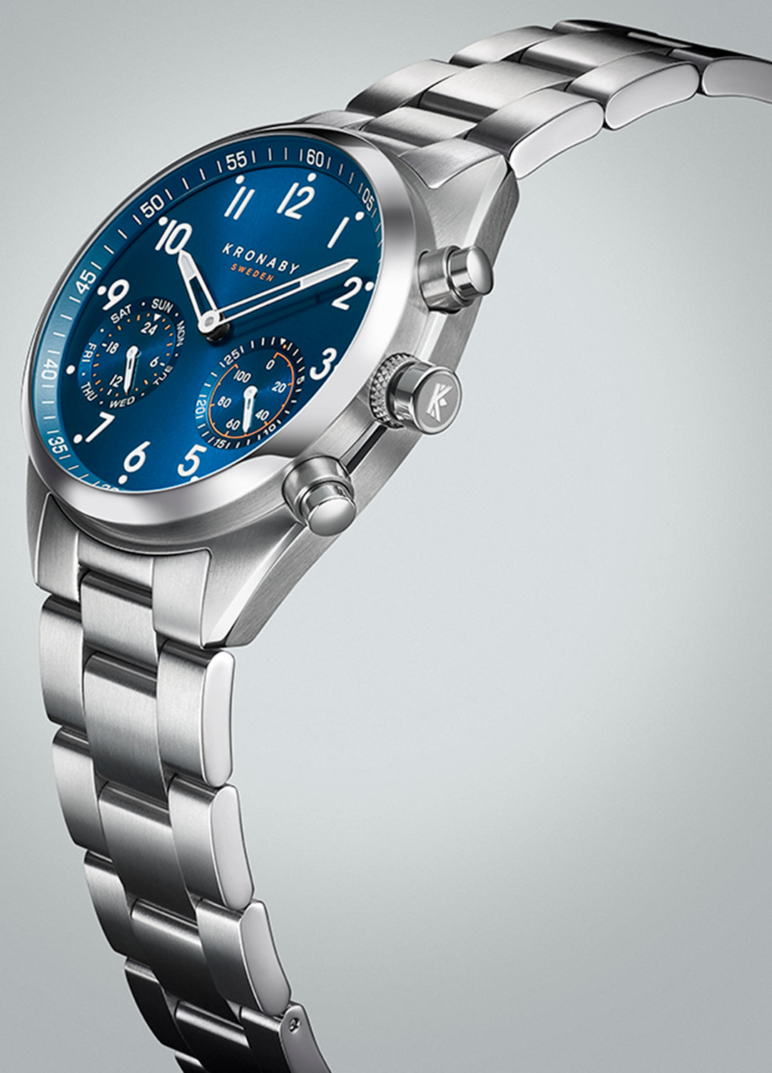 Kronaby Apex Smartwatch Watch S3762/1 Image 2