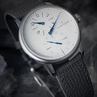 louis-erard-le-regulateur-grand-feu-enamel-limited-edition-watch-85248aa54-bva153