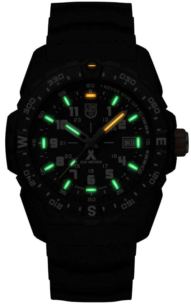 Luminox Bear Grylls Mountain Green Watch XB.3735 Image 3