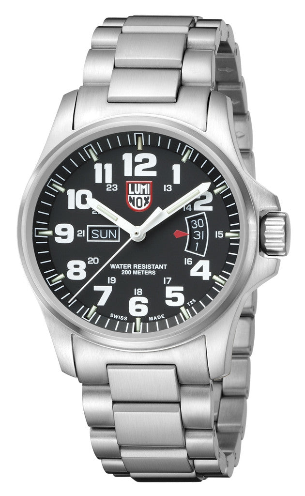 Luminox Field Day date 1800 Series D LUM-134 Image 1