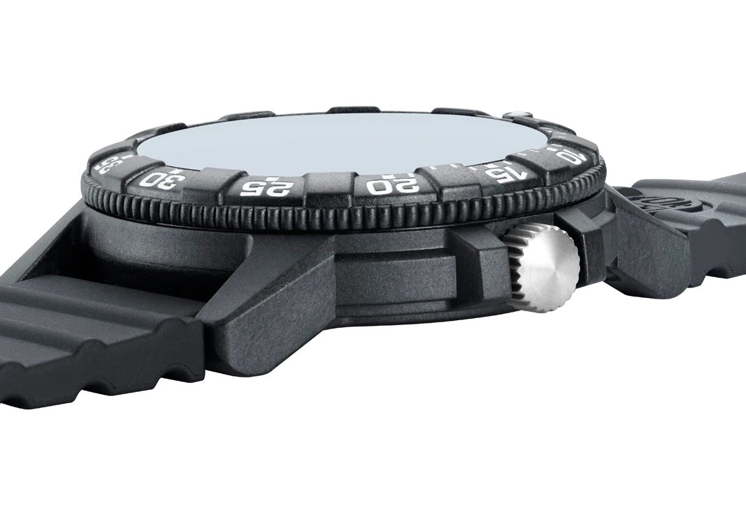 Luminox Leatherback Sea Turtle Giant 0320 Series Watch LUM-511 Image 5