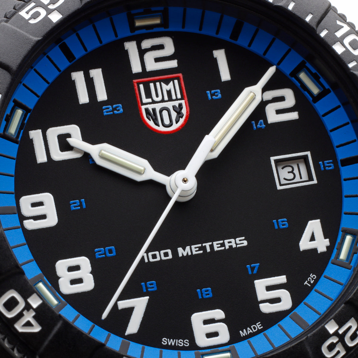 Luminox Leatherback Sea Turtle Giant 0320 Series Watch XS.0324 Image 6