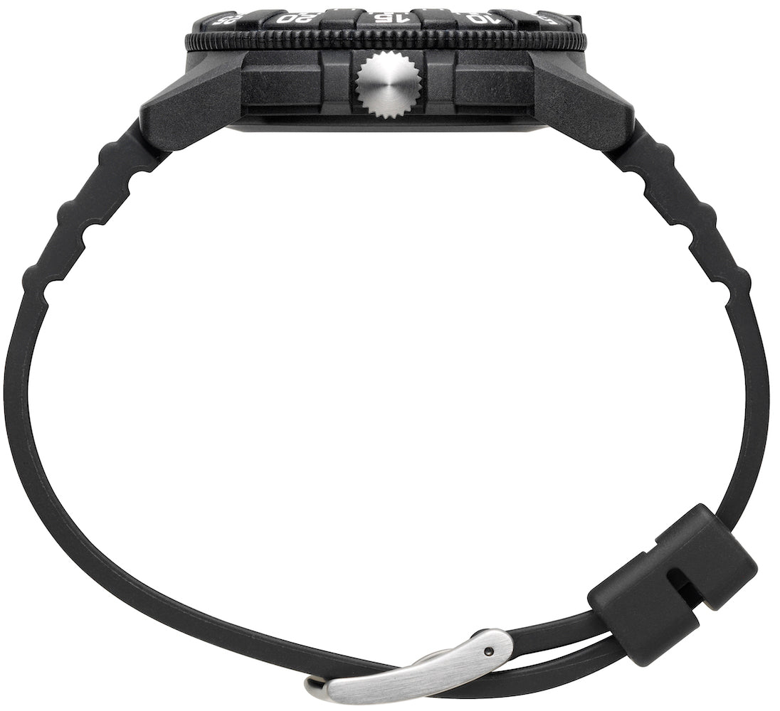Luminox Leatherback Sea Turtle Giant 0320 Series Watch XS.0324 Image 7