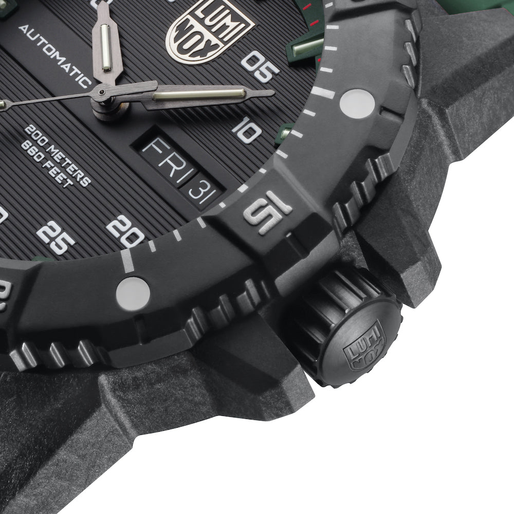 Luminox Master Carbon Seal 3860 Series Automatic Watch XS.3877 Image 4