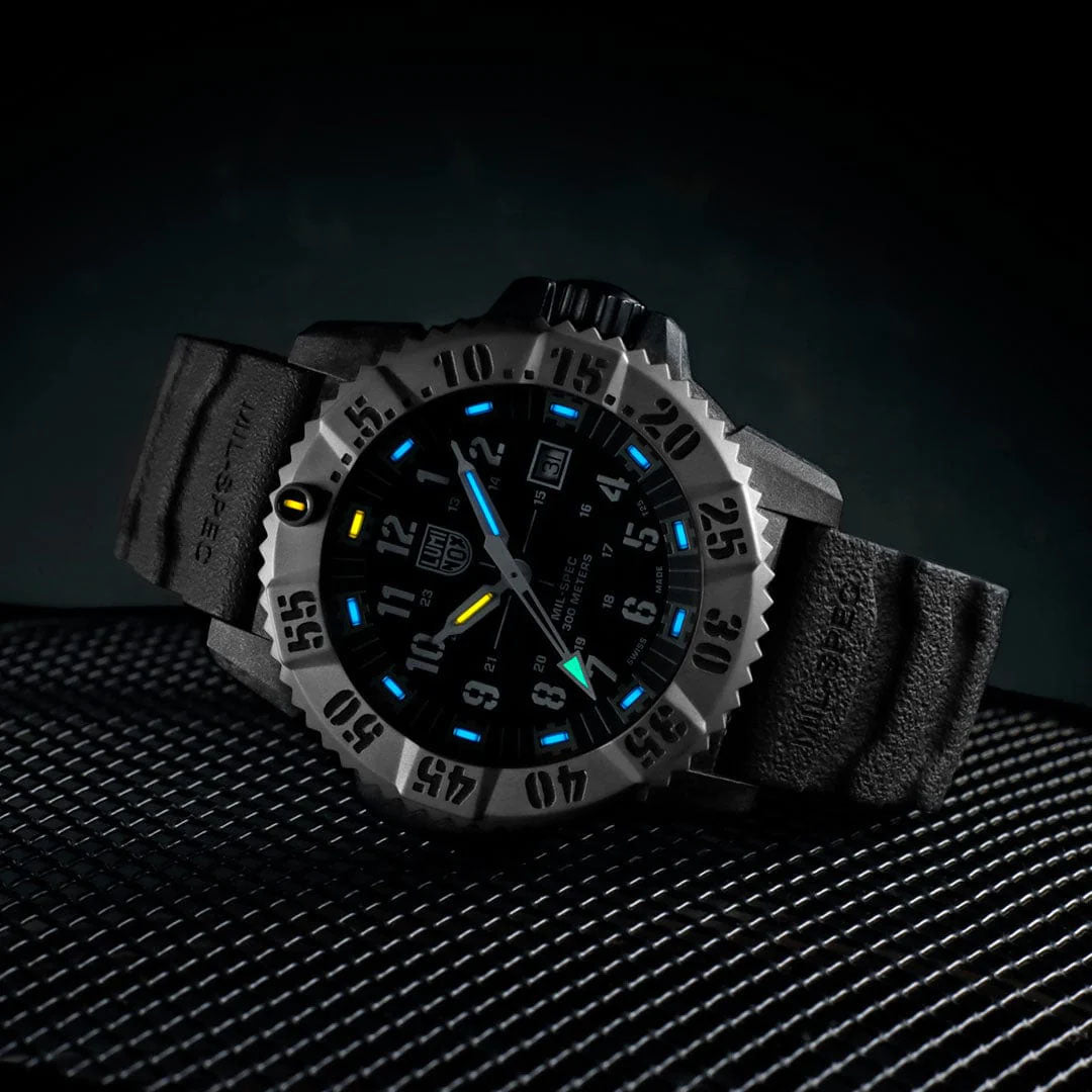 Luminox Military Spec 3350 Series Watch LUM-496 Image 3