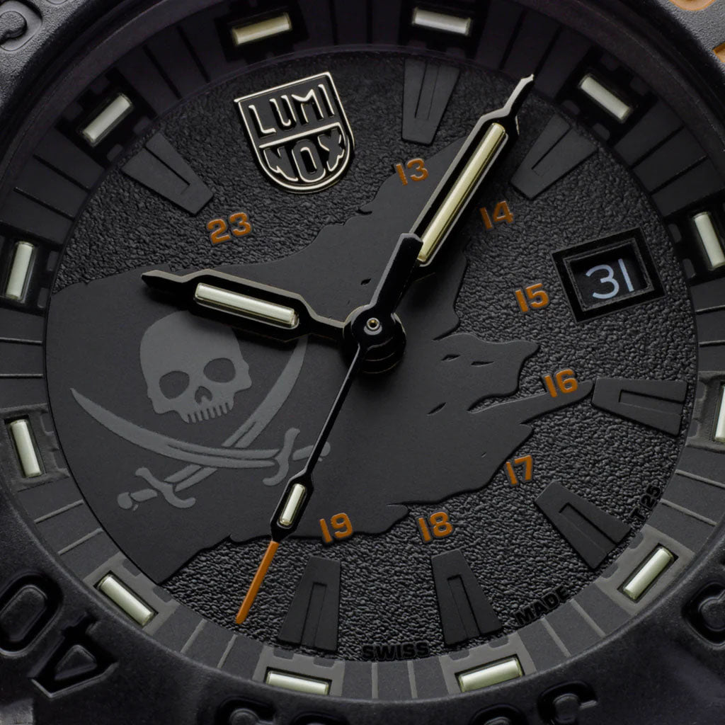 Luminox Navy Seal 3050 Pirate Limited Edition Watch LUM-583 Image 6