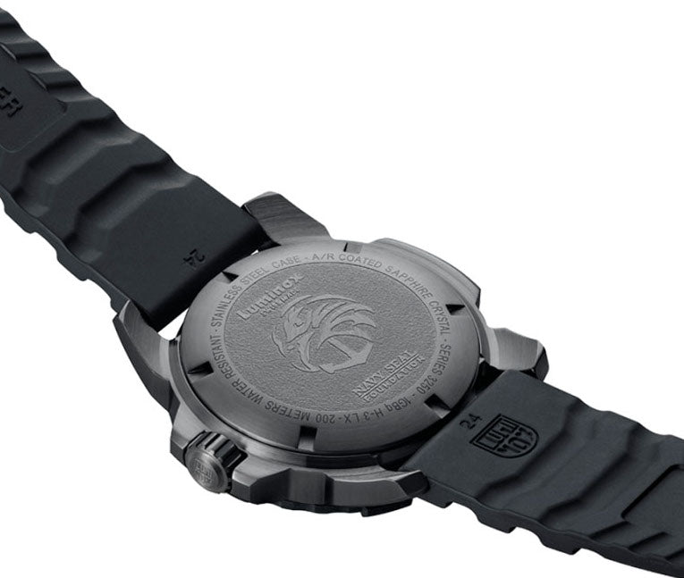 Luminox Navy Seal RSC 3250 Series Watch XS.3251.CBNSF.SET Image 4
