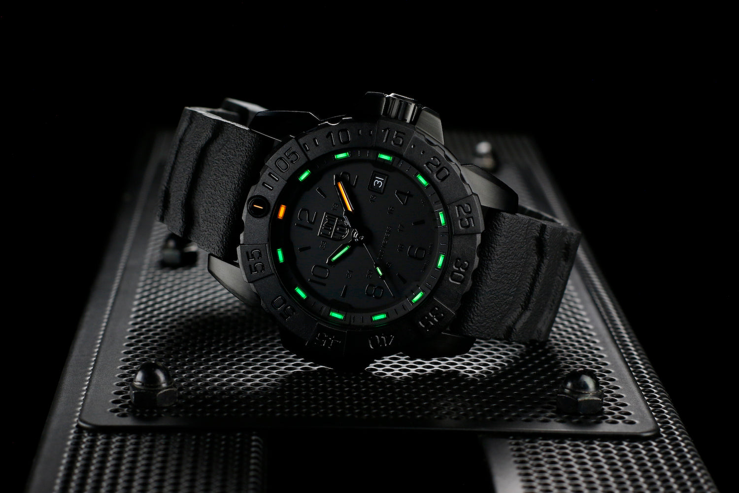Luminox Navy Seals RSC 3250 Series Watch XS.3251.BO.CB Image 9