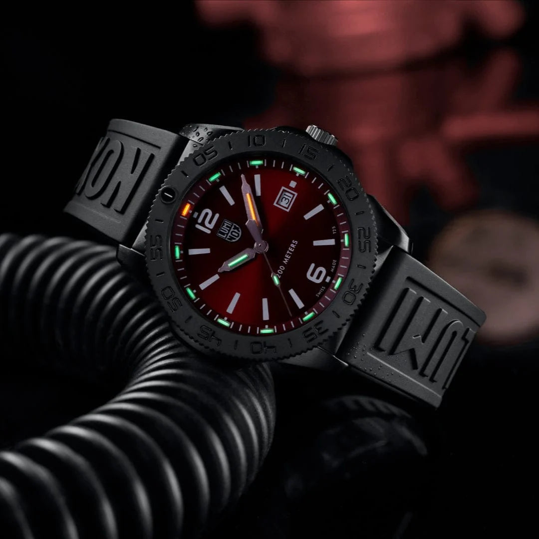 luminox-pacific-diver-3120-series-watch-xs-3135-b-image.