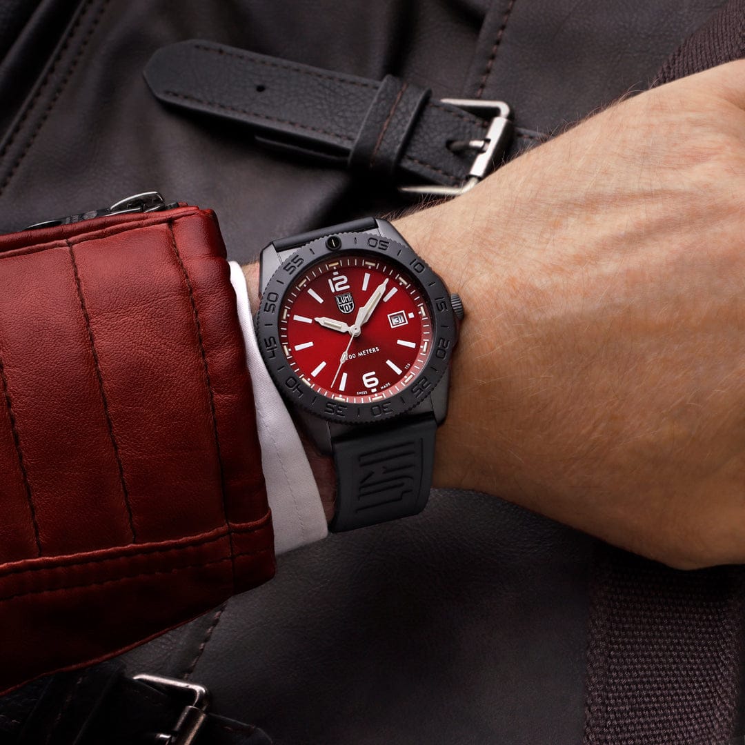 luminox-pacific-diver-3120-series-watch-xs-3135-b-image.