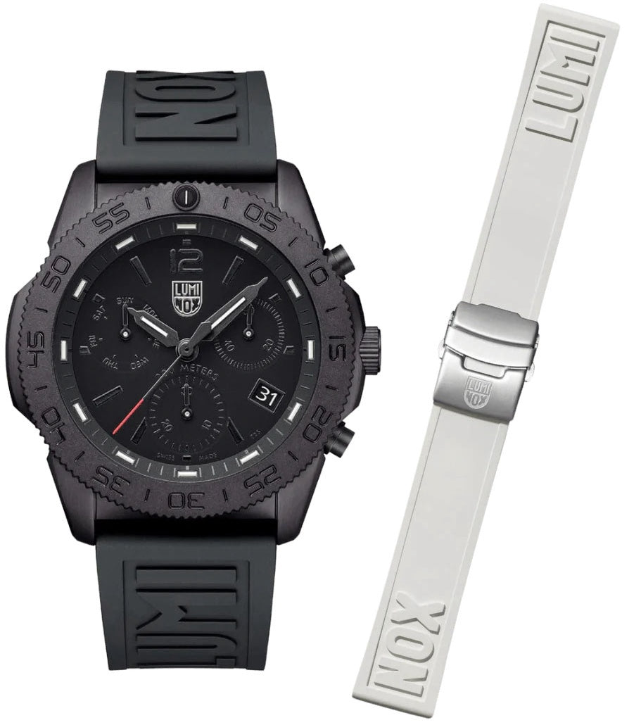 Luminox Pacific Diver Chronograph 44mm 3140 Series Blackout Watch XS.3141.BO.1.SET Image 2