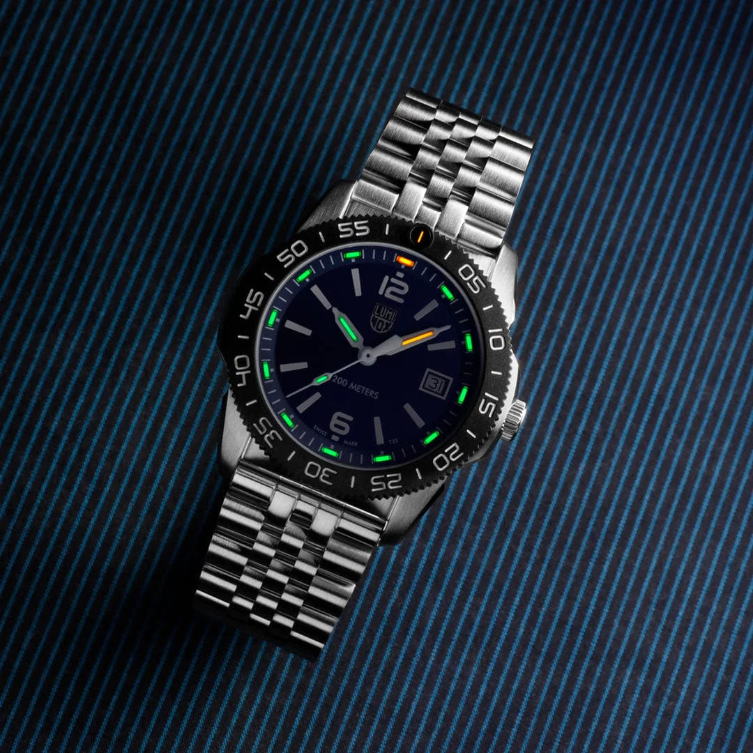 Luminox Pacific Diver Ripple Collection 3120M Series Watch XS.3123M.SET Image 7