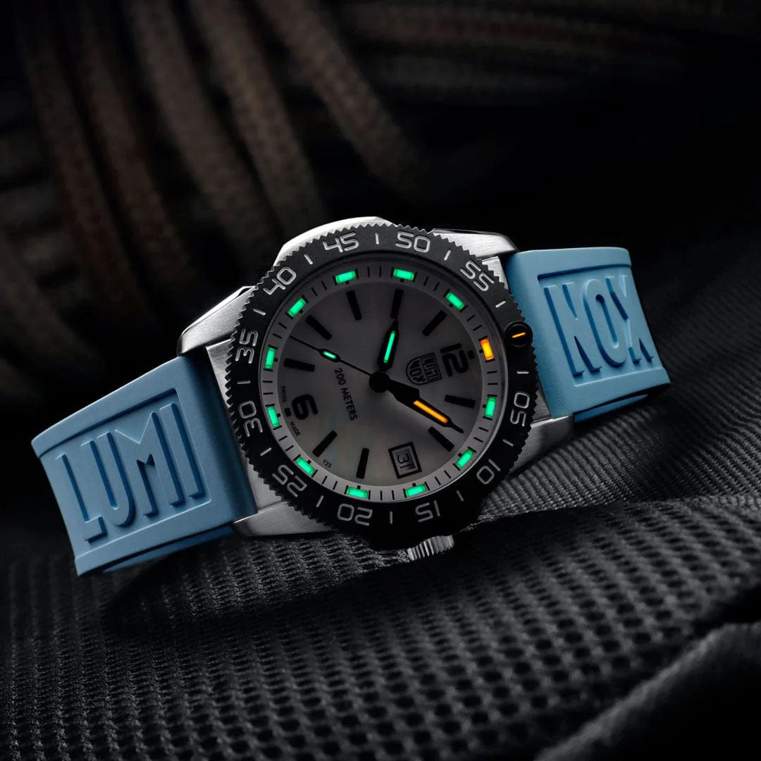 Luminox Pacific Diver Ripple Collection 3120M Series Watch XS.3124M Image 8