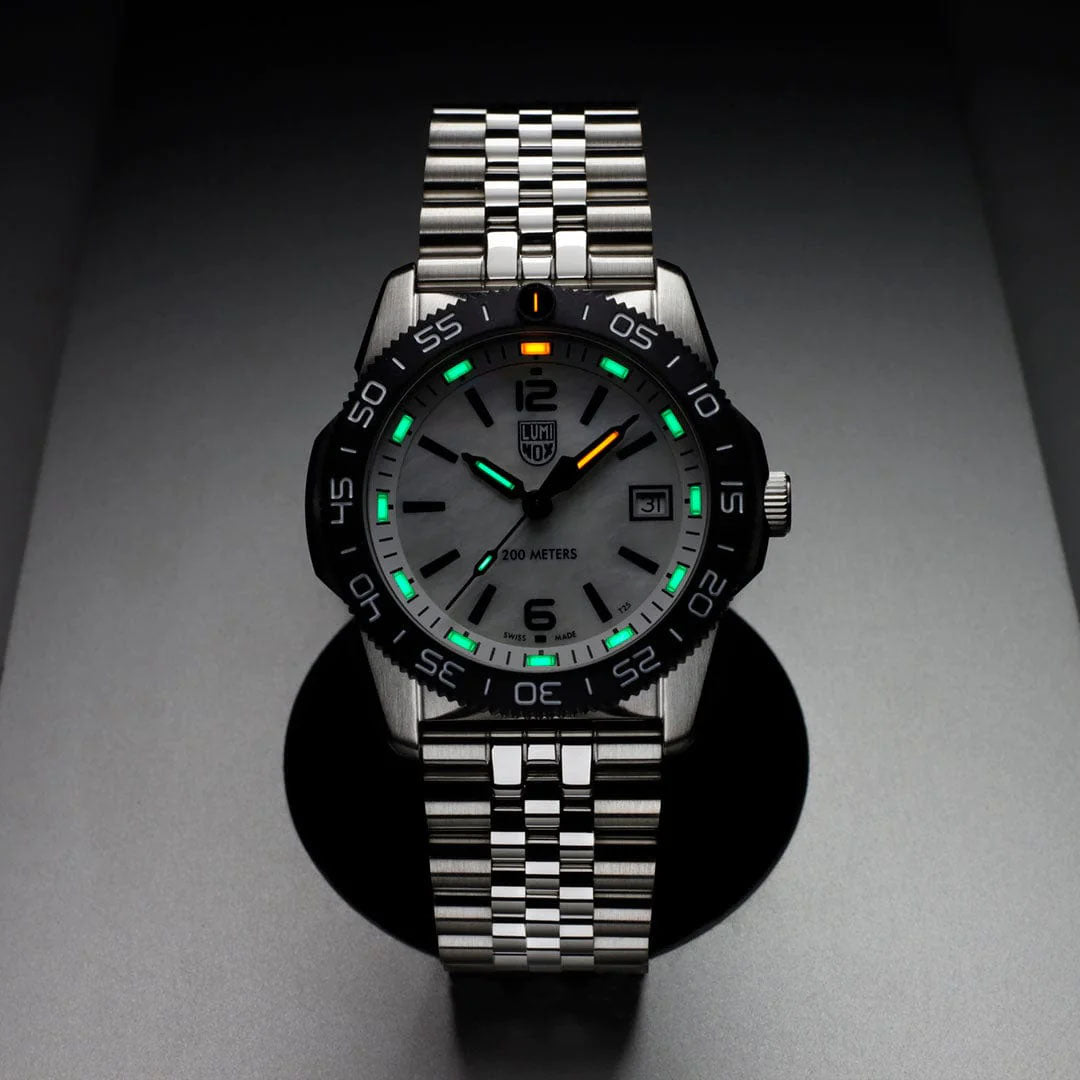 Luminox Pacific Diver Ripple Collection 3120M Series Watch XS.3126M Image 8