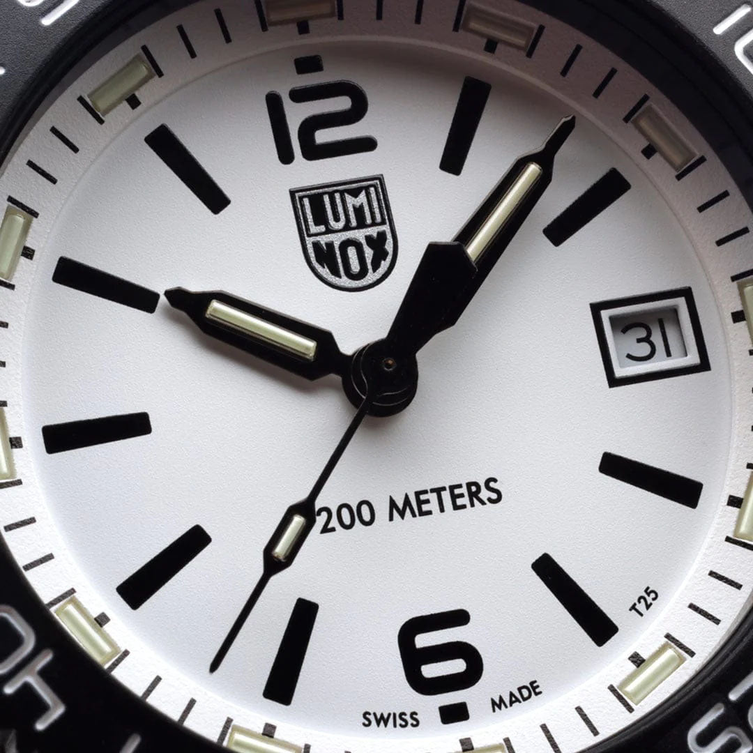 Luminox Pacific Diver Ripple Collection 3120M Series Watch XS.3127M Image 6