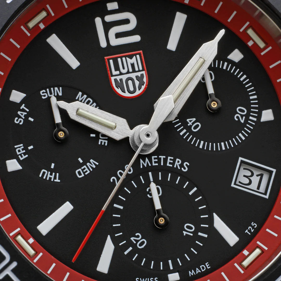 Luminox Sea Pacific Diver Chronograph 3140 Black Red Watch XS.3155 Image 6