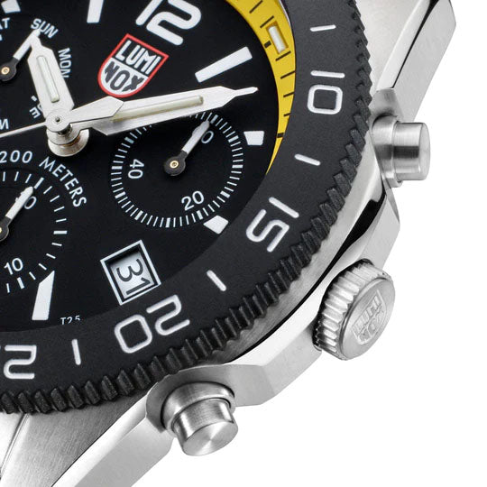 Luminox Sea Pacific Diver Chronograph 3140 Black Yellow Watch XS.3145 Image 6