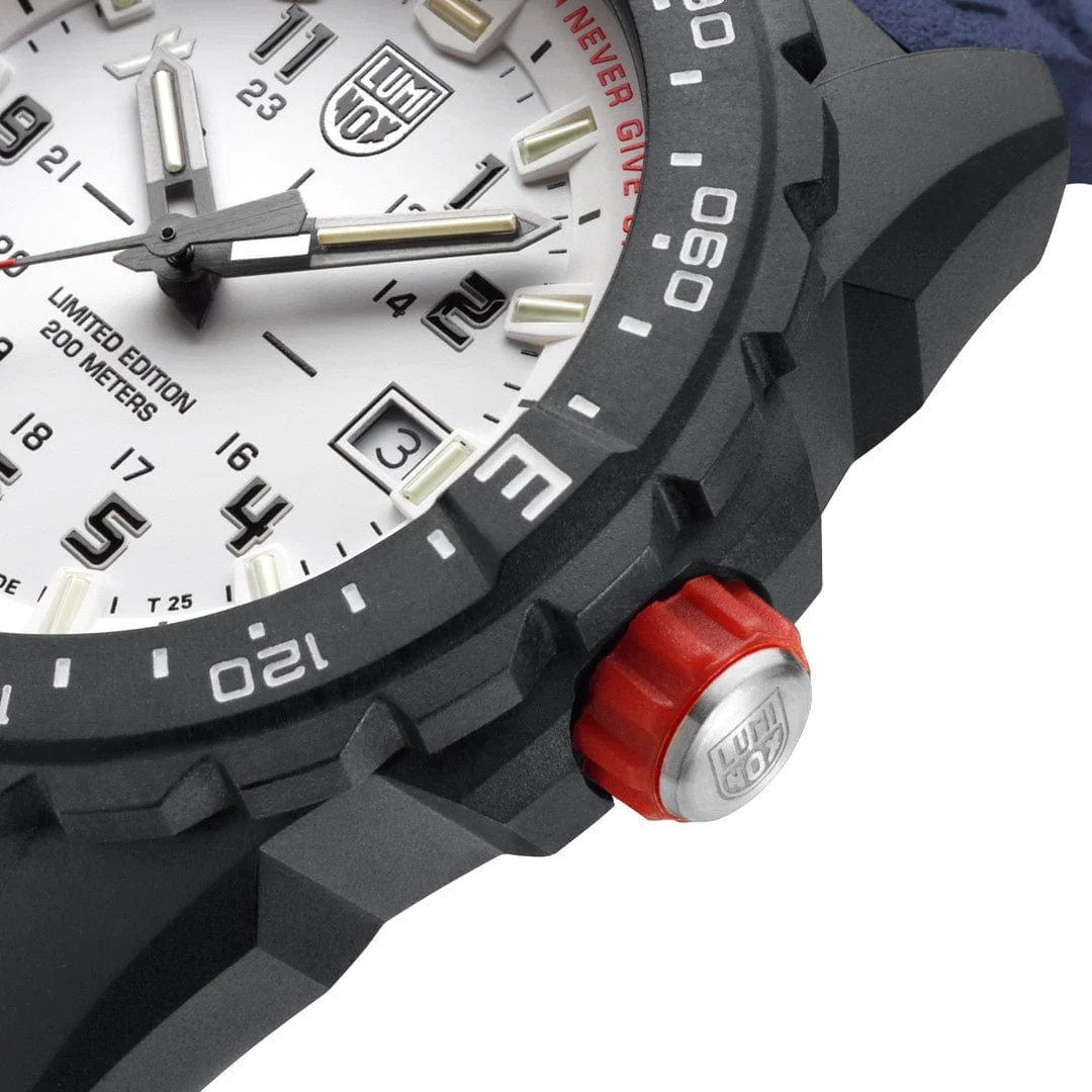 Luminox Watch Bear Grylls Mountain Limited Edition XB.3737 Image 6