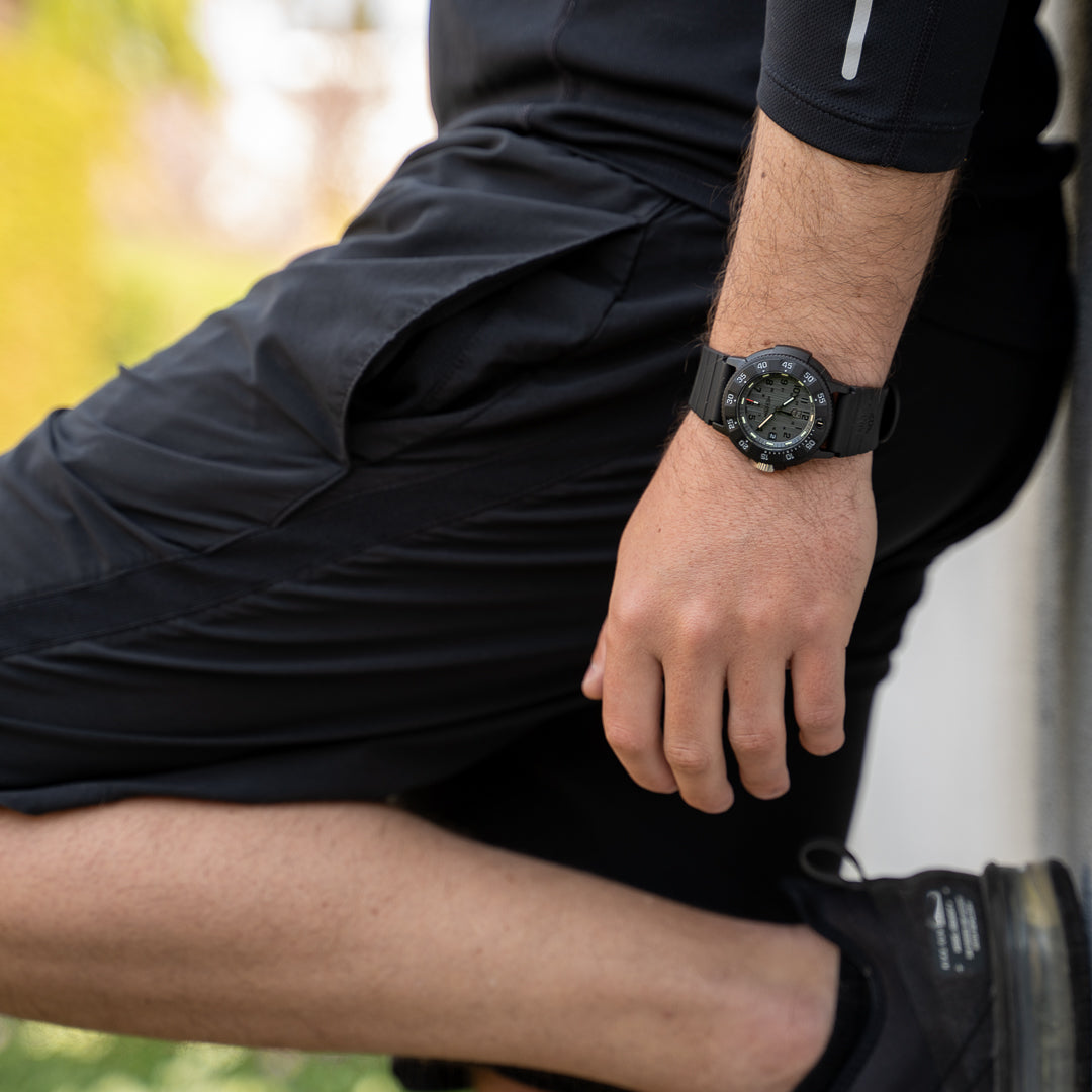 Luminox Watch Navy Seal Original Grey Out Limited Ediiton D XS.3001.EVO.Z.SET Image 12