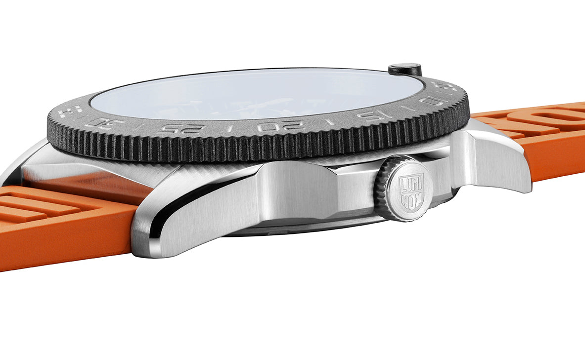 Luminox Watch Sea Pacific Diver 3120 Series D XS.3123.RF Image 5