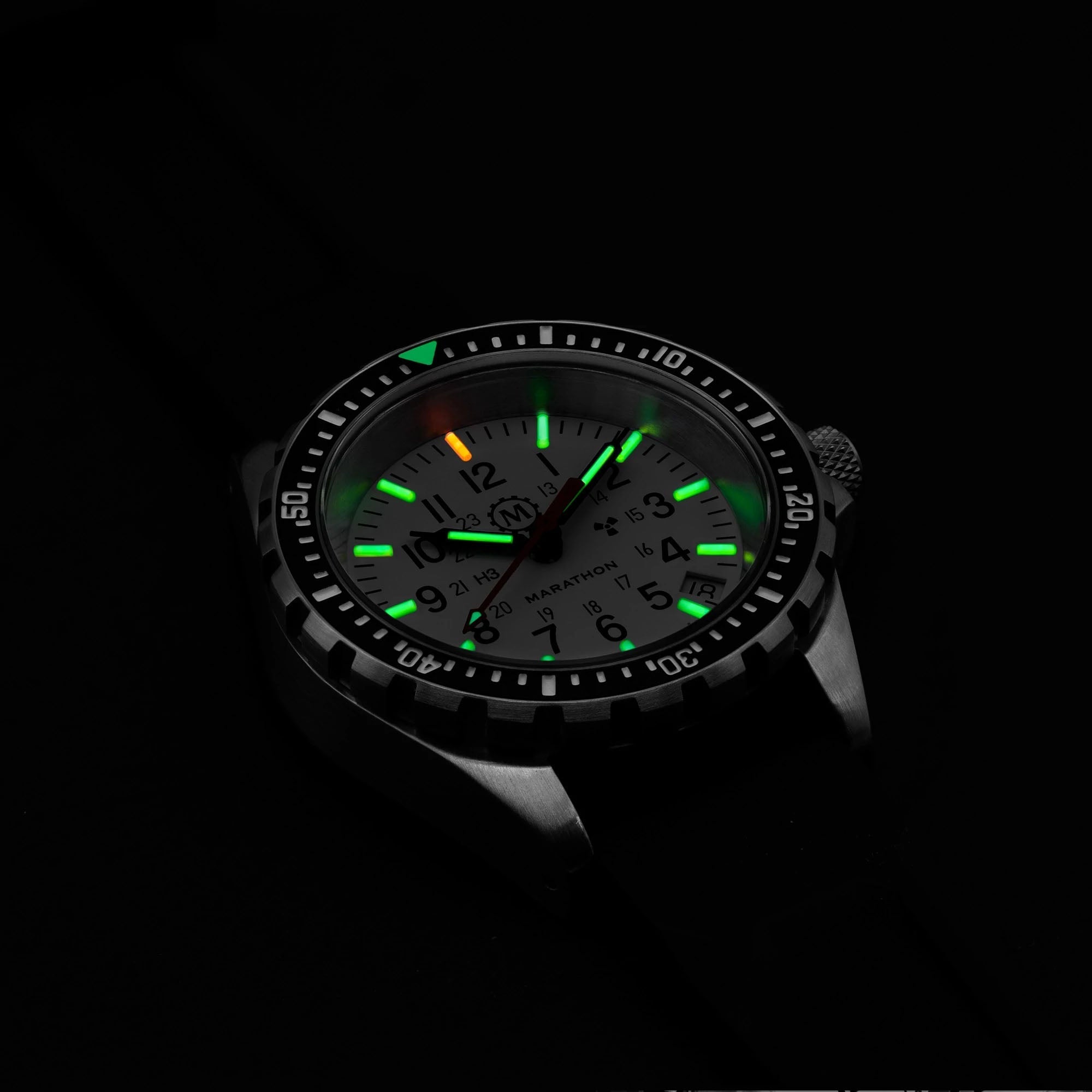 Marathon Dive Medium Arctic Edition Divers Quartz MSAR Quartz Watch WW194027SS-0530 Image 3