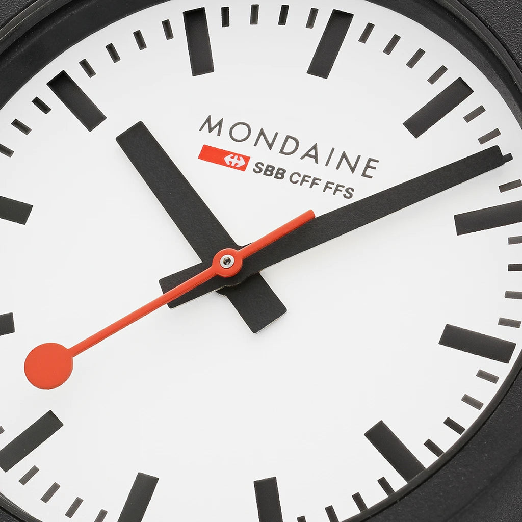 Mondaine Essence D MS1.32110.LN Image 4
