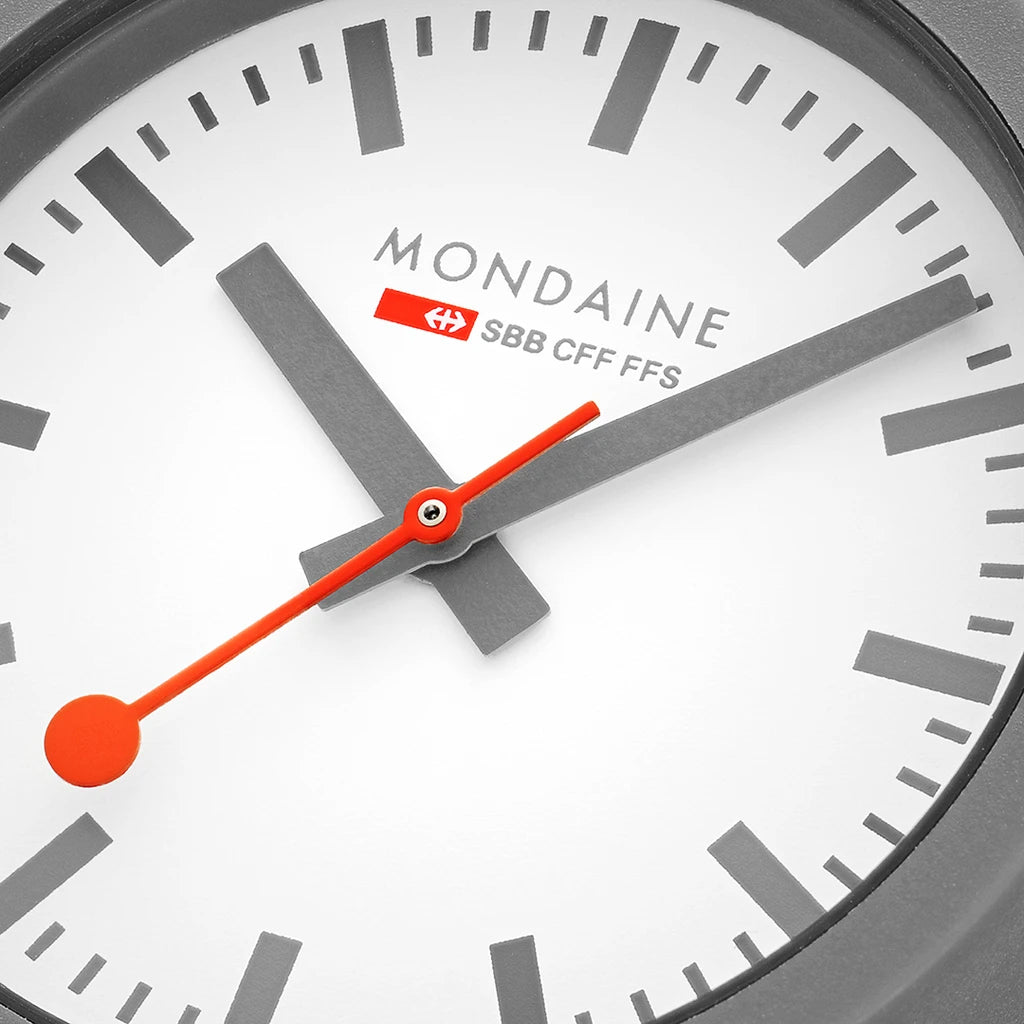 Mondaine Watch Essence D MS1.32110.LU Image 4