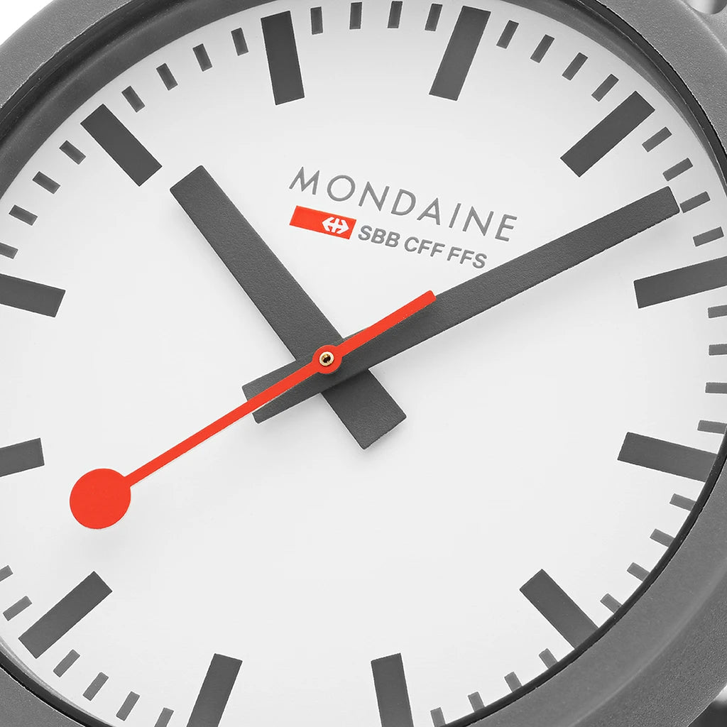 Mondaine Watch Essence MS1.41111.LH Image 4