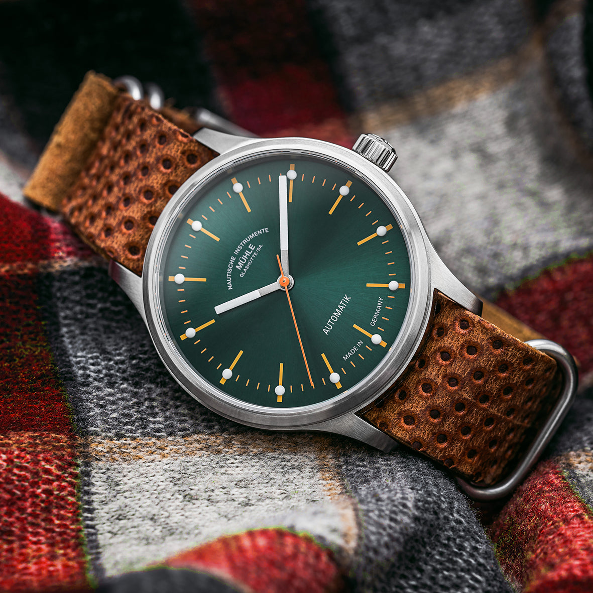 Muhle Glashutte Panova Green Watch M1-40-76-LB Image 4