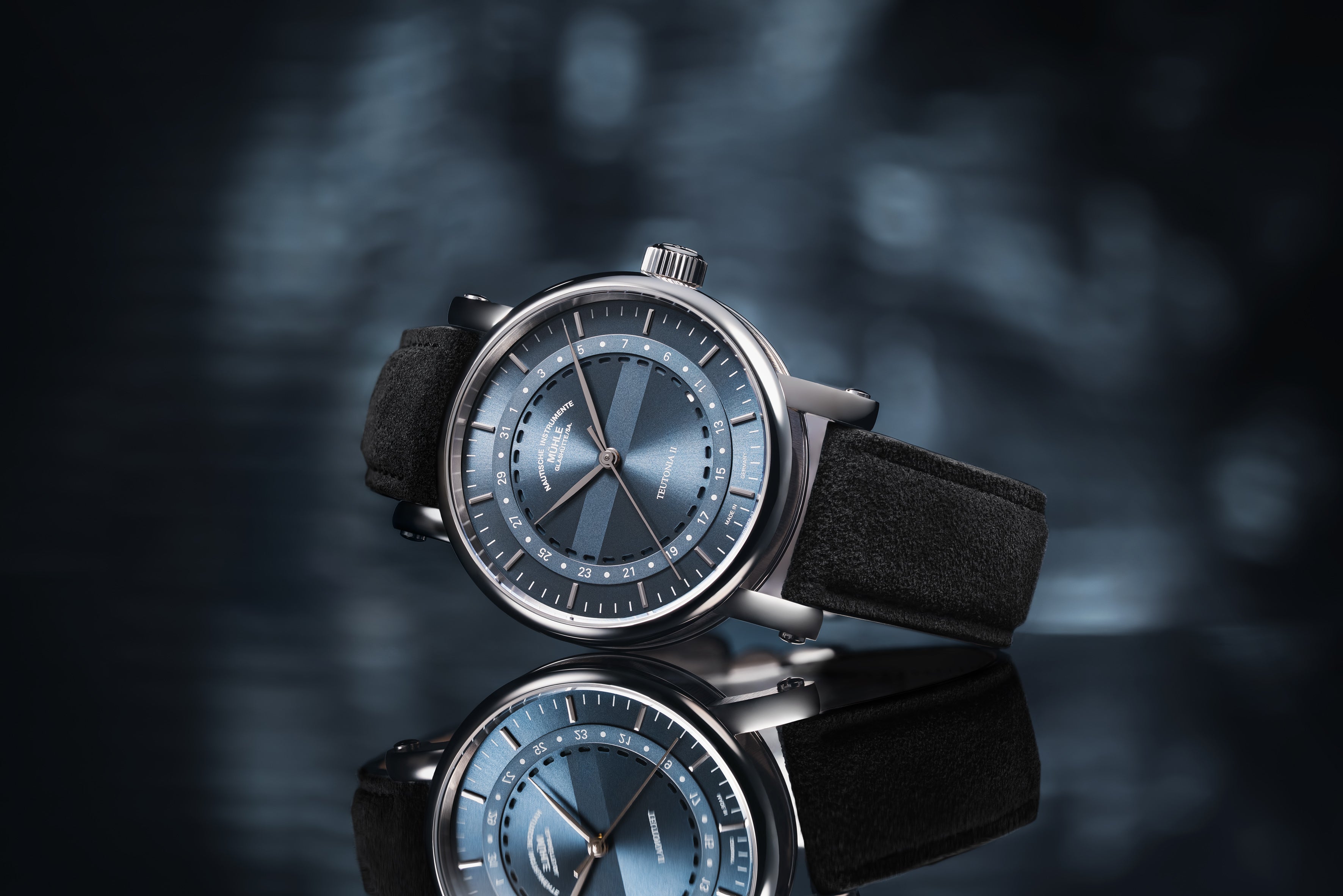 Muhle Glashutte Teutonia II Ring Date M1-33-52-AB-I Image 5