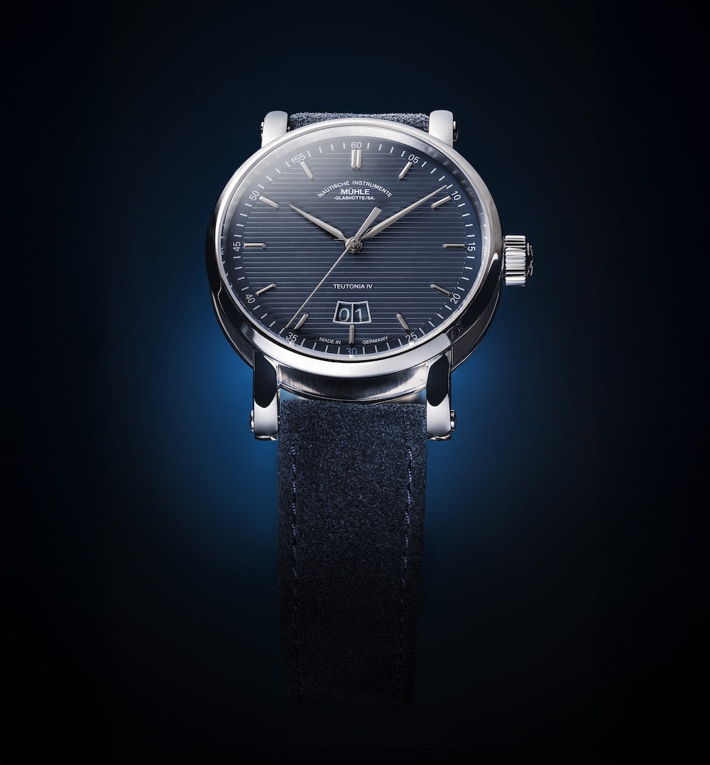 Muhle Glashutte Teutonia IV Big Date Limited Edition Watch M1-44-75-1994-LB-V Image 6