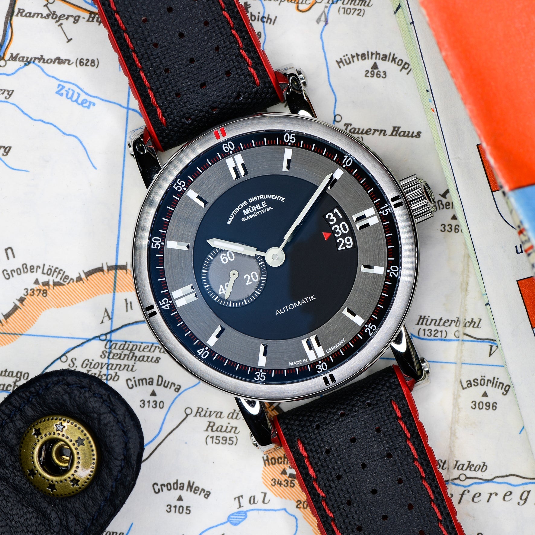 Muhle Glashutte Teutonia Sport II Watch M1-29-73-NB Image 4