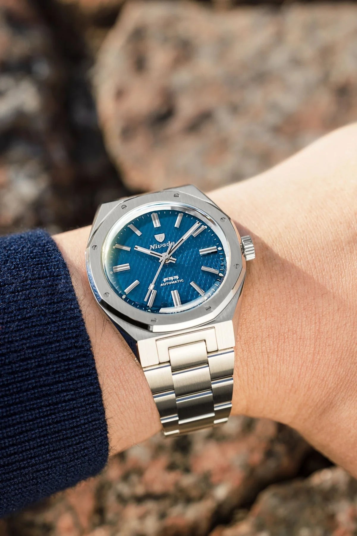 nivada-grenchen-f77-blue-mk2-38mm-no-date-watch-68045a77