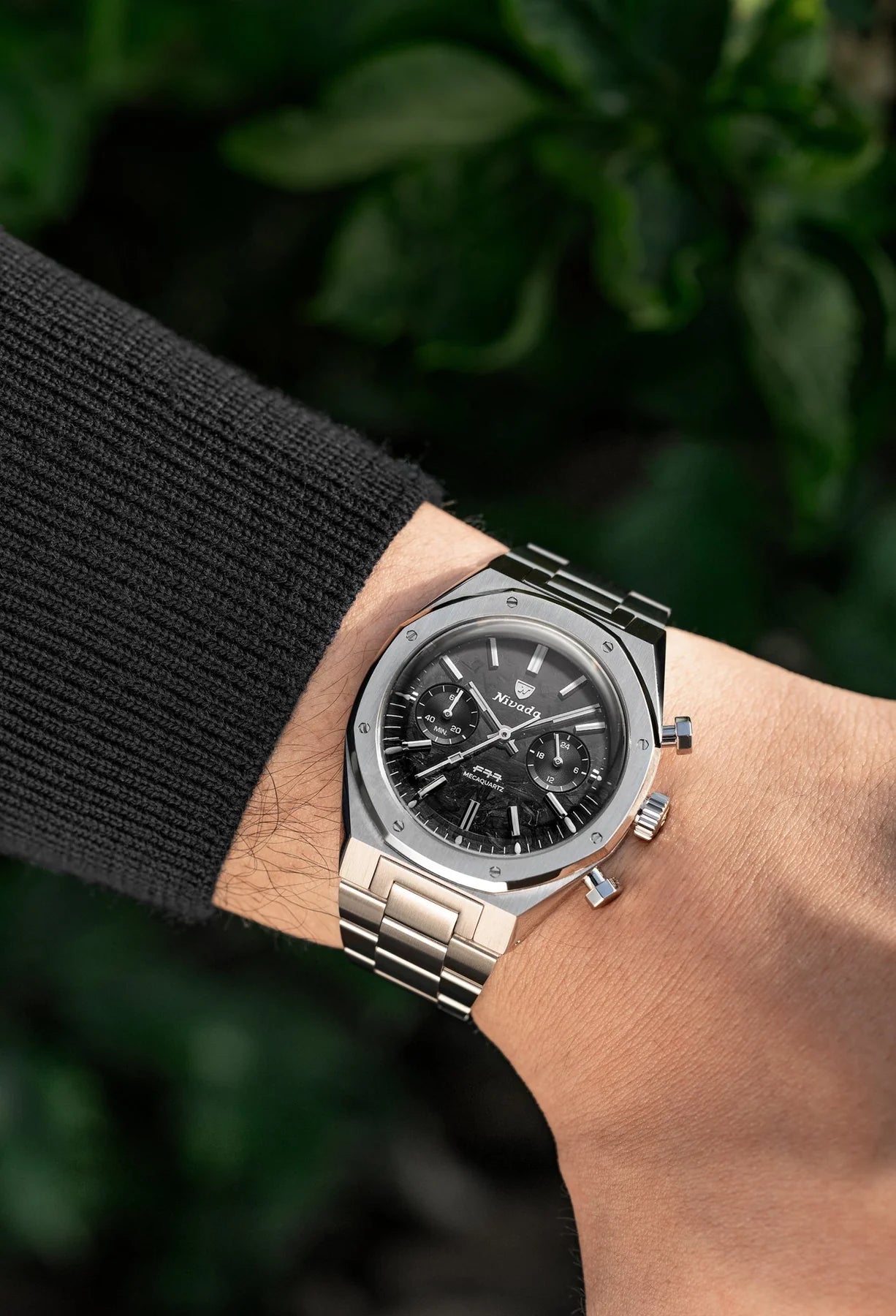 nivada-grenchen-f77-chrono-mecaquartz-carbon-mk2-38mm-watch-68002q77