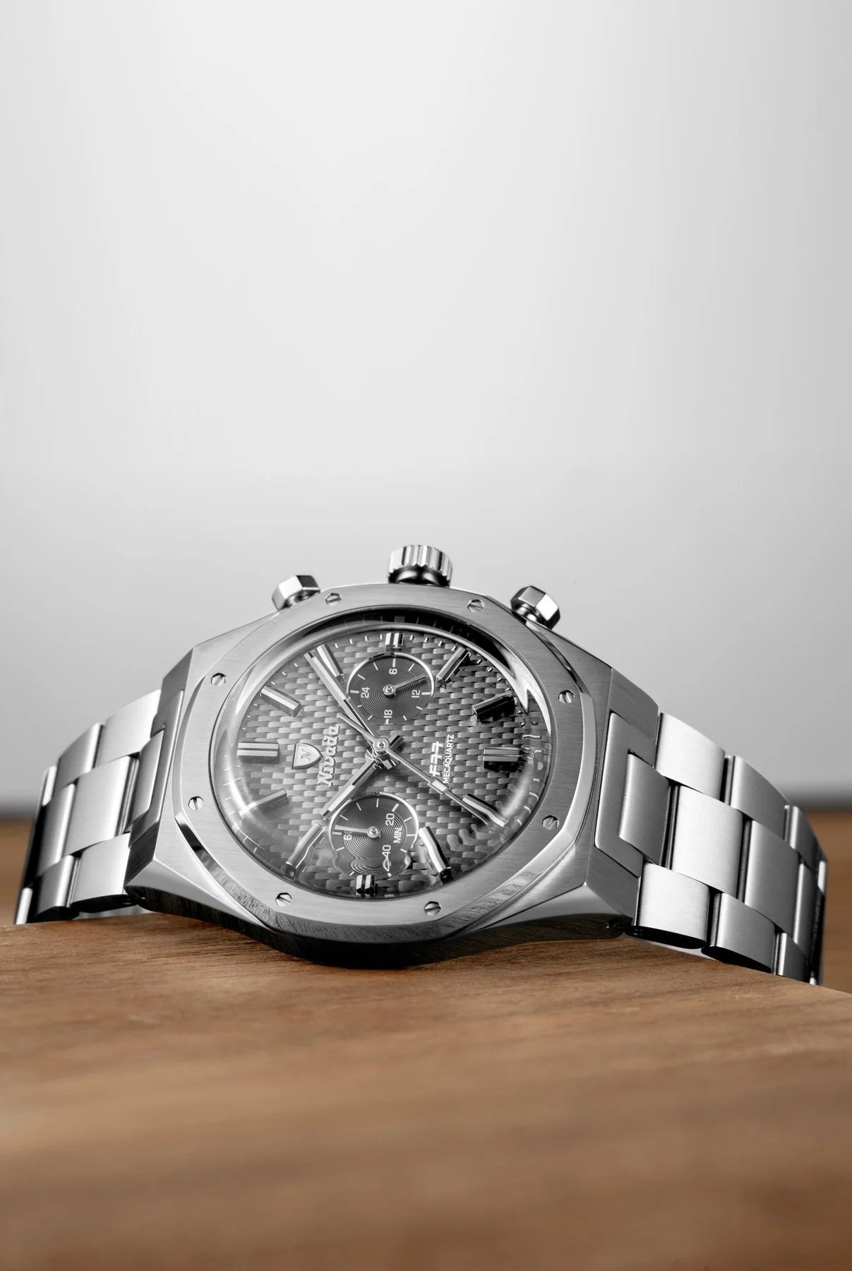 nivada-grenchen-f77-chrono-mecaquartz-grey-mk2-38mm-watch-68001q77-image