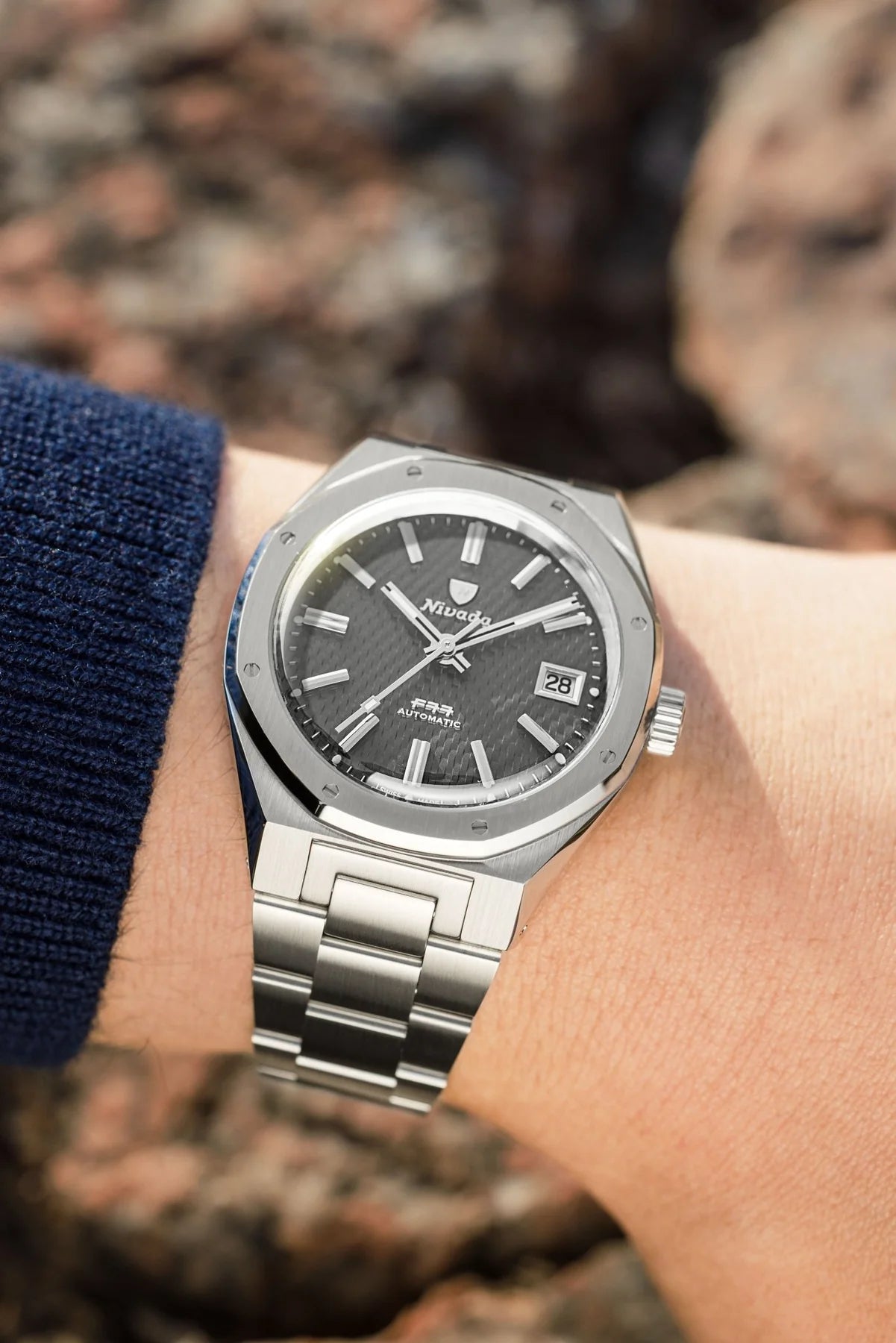 nivada-grenchen-f77-grey-mk2-38mm-with-date-watch-69012a77-image