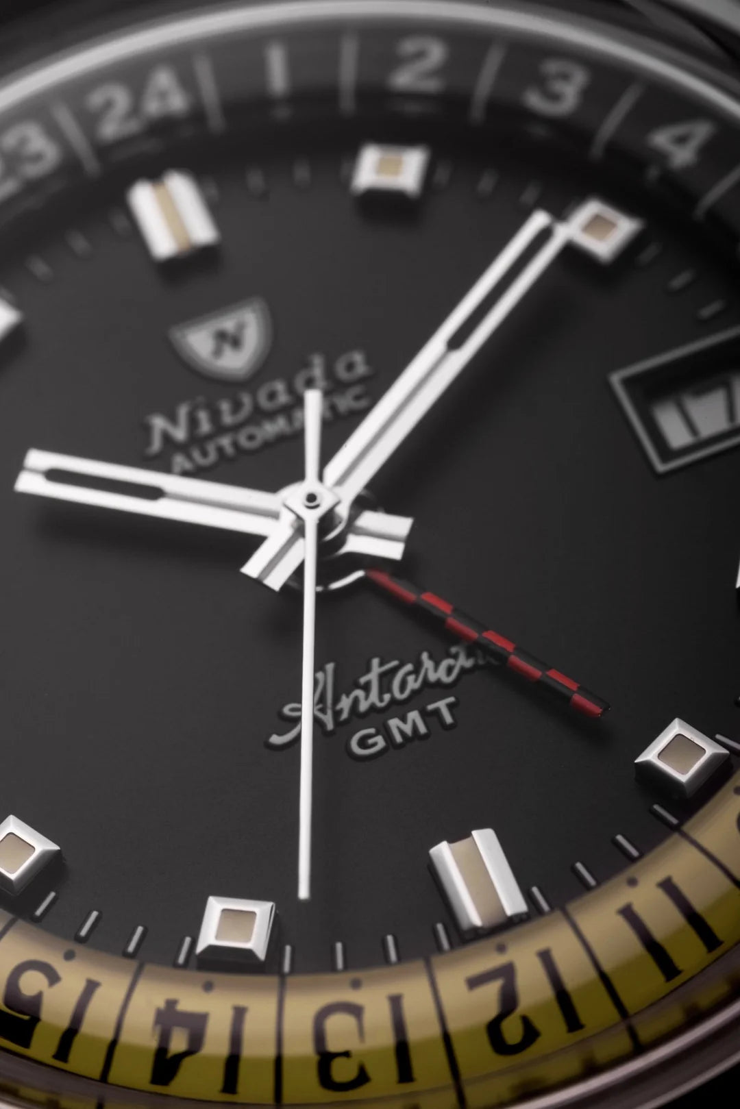 nivada-grenchen-watch-antarctic-gmt-black-32043a23-image1