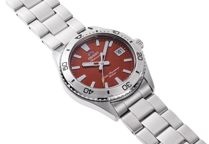 Orient Mako 40 Red Watch RA-AC0Q09R Image 2