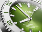 Oris Aquis Date 41.5mm Taste Of Summer Green D 01 733 7787 4137-07 8 22 04PEB Image 3