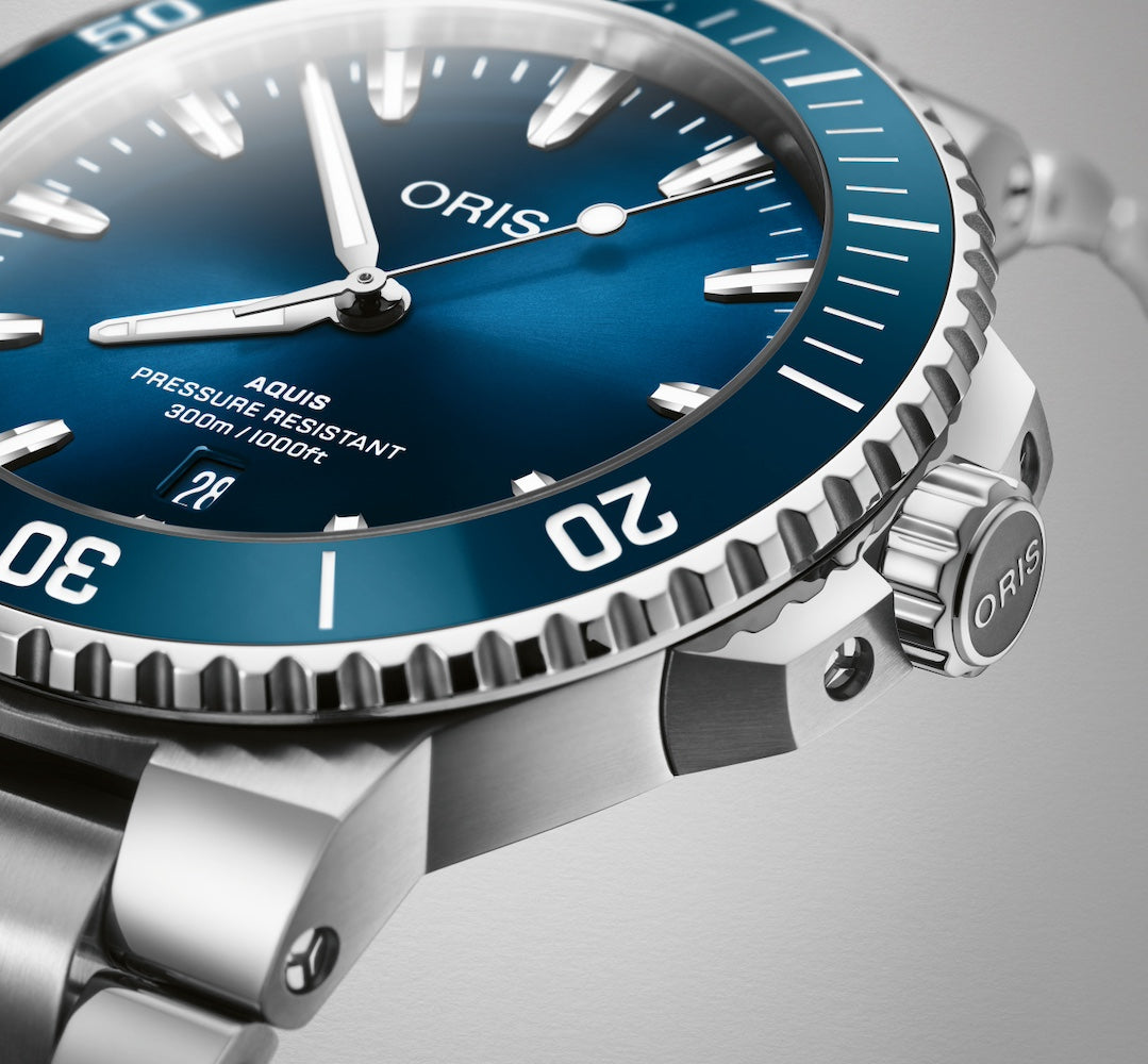 Oris Aquis Date 43.5mm Watch 01 733 7789 4135-07 8 23 04PEB Image 2