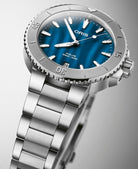 Oris Aquis Date Aegean Blue 01 733 7770 4155-07 8 18 05P Image 2