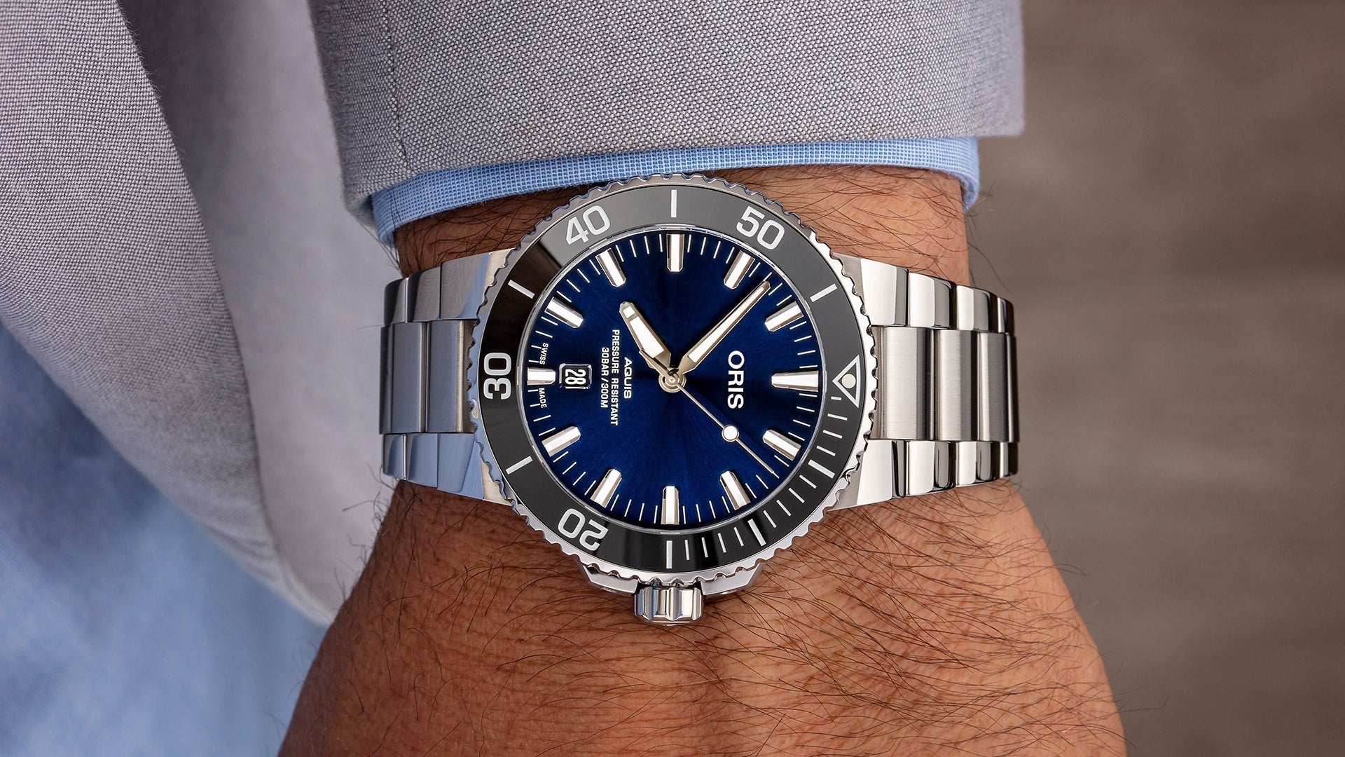 Oris Aquis Date Bracelet 01 733 7730 4135-07 8 24 05PEB Image 6